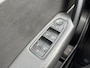 Renault Captur 1.3 TCe 140 Initiale Paris | automaat | Cruise control | Climate control |