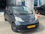 Peugeot 107 1.0-12V XR/ 3drs/ 1jaar apk/ airco/ EL-ramen/ zeer nette auto.