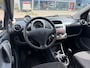 Peugeot 107 1.0-12V XR/ 3drs/ 1jaar apk/ airco/ EL-ramen/ zeer nette auto.