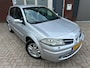 Renault Megane 1.6-16V Tech Line / Clima / Cruise / PDC / Xenon / LM / NAP