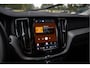 Volvo XC60 2.0 T6 Plug-in hybrid AWD Plus Dark , Apple Carplay, Achteruitrijcamera, Harman Kardon, Panoramadak,