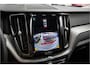 Volvo XC60 2.0 T6 Plug-in hybrid AWD Plus Dark , Apple Carplay, Achteruitrijcamera, Harman Kardon, Panoramadak,