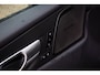 Volvo XC60 2.0 T6 Plug-in hybrid AWD Plus Dark , Apple Carplay, Achteruitrijcamera, Harman Kardon, Panoramadak,
