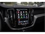 Volvo XC60 2.0 T6 Plug-in hybrid AWD Plus Dark , Apple Carplay, Achteruitrijcamera, Harman Kardon, Panoramadak,