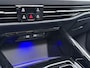 Volkswagen Golf 1.5 eHybrid Style Edition | Pano Dak | Trekhaak | Camera | Side Assist | ACC | Stuur-/Stoelverwarming | Elek. Stoel | Matrix LED | 18'' |