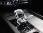 Volvo XC60 T6 PLUG-IN HYBRID LONG RANGE PLUS DARK SCHUIFDAK ACC BLIS STOELVERWARMING FULL-LED