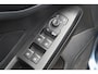 Ford Focus Wagon 125PK ST-LINE WINTERPACK HEAD-UP KEYLESS CAMERA P-SENSOREN