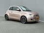 Fiat 500 La Prima 42 kWh / SOH 94% / Apple Carplay/Android Auto / Achteruitrijcamera / Adaptieve Cruise Control / Lichtmetalen Velgen 17" / Navigatie / 3-fase / Snelladen /