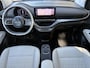 Fiat 500 La Prima 42 kWh / SOH 94% / Apple Carplay/Android Auto / Achteruitrijcamera / Adaptieve Cruise Control / Lichtmetalen Velgen 17" / Navigatie / 3-fase / Snelladen /