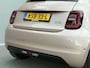 Fiat 500 La Prima 42 kWh / SOH 94% / Apple Carplay/Android Auto / Achteruitrijcamera / Adaptieve Cruise Control / Lichtmetalen Velgen 17" / Navigatie / 3-fase / Snelladen /