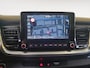 Kia Stonic 1.0 T-GDi MHEV DynamicPlusLine | Navigatie | Camera | Climate control | Getinte ramen achter | Keyless met startknop | Parkeersensoren achter |