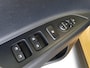 Kia Stonic 1.0 T-GDi MHEV DynamicPlusLine | Navigatie | Camera | Climate control | Getinte ramen achter | Keyless met startknop | Parkeersensoren achter |