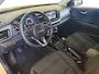 Kia Stonic 1.0 T-GDi MHEV DynamicPlusLine | Navigatie | Camera | Climate control | Getinte ramen achter | Keyless met startknop | Parkeersensoren achter |