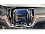 Volvo V60 Cross Country 2.0 D4 AWD Intro Edition PANO / HUD / HARMAN KARDON / AUTOMAAT / CARPLAY / LED / CAMERA / LEDER + STOELVERW / ACHTERBANK VERW