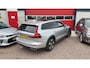 Volvo V60 Cross Country 2.0 D4 AWD Intro Edition PANO / HUD / HARMAN KARDON / AUTOMAAT / CARPLAY / LED / CAMERA / LEDER + STOELVERW / ACHTERBANK VERW
