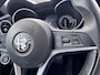 Alfa Romeo Stelvio 2.0 T 200pk Automaat AWD Super,Clima,Cruise,Lmv,Pdc,