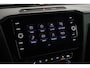 Volkswagen Arteon 1.5 TSI 150pk DSG 2x R-Line Trekhaak Stoelverwarming Keyless Virtual Cockpit Navigatie