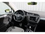 Volkswagen Tiguan 1.4 TSI ACT Connected Series | Incl. 12 maanden garantie | Cruise control | Climate control | Wegklapbare trekhaak | Stoelverwarming | Navigatie | Lane assist |