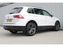 Volkswagen Tiguan 1.4 TSI ACT Connected Series | Incl. 12 maanden garantie | Cruise control | Climate control | Wegklapbare trekhaak | Stoelverwarming | Navigatie | Lane assist |