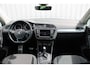 Volkswagen Tiguan 1.4 TSI ACT Connected Series | Incl. 12 maanden garantie | Cruise control | Climate control | Wegklapbare trekhaak | Stoelverwarming | Navigatie | Lane assist |