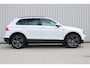 Volkswagen Tiguan 1.4 TSI ACT Connected Series | Incl. 12 maanden garantie | Cruise control | Climate control | Wegklapbare trekhaak | Stoelverwarming | Navigatie | Lane assist |