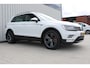 Volkswagen Tiguan 1.4 TSI ACT Connected Series | Incl. 12 maanden garantie | Cruise control | Climate control | Wegklapbare trekhaak | Stoelverwarming | Navigatie | Lane assist |