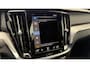 Volvo S60 2.0 B4 197PK R-DESIGN AUTOMAAT / NAVI / LEDER / CLIMA / FULL-LED / 18" LMV / KEYLESS / ADAPT. CRUISECONTROL / ELEKTR. TREKHAAK / ORG. NL. !!