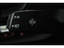 BMW 1-Serie 118i Introduction Edition M Sport (PANO, M-PAKKET, CAMERA, STUURVERWARMING, SFEERVERLICHTI