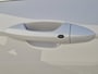 Hyundai Kona 1.6 GDI HEV Comfort Smart Automaat / Fabrieksgarantie tot 2-2030 / Stuur- & Stoelverwarming / Apple Carplay Android Auto / Achteruitrijcamera / Keyless Entry/Start / Adaptief cruise control / Climate control / Navigatie / Parkeersensoren voor en achter /