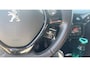 Peugeot 108 1.0 e-VTi Blue Lease Executive Climate Control | Camera | Bluetooth | 15" Lichtmetaal | 5-deurs | Chroom | Airco | Achteruitrijcamera | Centrale deurvergrendeling met afstandsbediening | Dimlichten automatisch