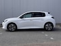 Peugeot 208 1.2 100PK Allure Automaat | Camera | Navigatie | Apple Carplay / Android Auto | Cruise Control | | DAB ontvanger | Dimlichten automatisch | Kleur wit