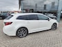 Toyota Corolla Touring Sports 2.0 Hybrid Executive | Schuif-Kanteldak | JBL | Navi | Sensoren v/a
