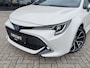 Toyota Corolla Touring Sports 2.0 Hybrid Executive | Schuif-Kanteldak | JBL | Navi | Sensoren v/a