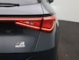 SEAT Leon Sportstourer 1.5 TSI e-Hybrid FR Business 204 PK | Automaat | LED Koplampen | Trekhaak | Navigatie | Climate Control | Apple Carplay/Android Auto | Achteruitrijcamera | Adaptive Cruise Control | Parkeersensoren | Privacy Glass | Virtual Cockpit | Direct leverbaar! |