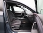 SEAT Leon Sportstourer 1.5 TSI e-Hybrid FR Business 204 PK | Automaat | LED Koplampen | Trekhaak | Navigatie | Climate Control | Apple Carplay/Android Auto | Achteruitrijcamera | Adaptive Cruise Control | Parkeersensoren | Privacy Glass | Virtual Cockpit | Direct leverbaar! |