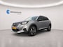 Peugeot 2008 1.2 PURETECH 100PK ALLURE PACK / NAVI / CLIMA / LED / PDC / 17" LMV / CAMERA / TREKHAAK / BLUETOOTH / CRUISECONTROL !!