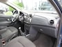 Dacia Sandero 0.9 Tce 90pk Lauréate / Trekhaak (afneembaar) / Airco / Parkeersensoren / Armsteun