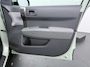 Kia EV3 Plus 58.3 kWh - Stoel-/stuurverwarming - Cruise Control - Climate Control - Blind Spot - Navigatie - Fabrieksgarantie tot 02-2032