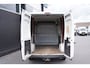 Peugeot Boxer 2.2 BlueHDi 120PK L2H2 EURO 6 - Airco - Navi - Cruise - €12.900,- Excl.