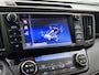 Toyota RAV4 2.5 Hybrid AWD Style | Dealer Onderhouden | 1650KG Trekgewicht | Stoelverwarming | Climate Control | Cruise Control Adaptive | Achteruitrijcamera | Parkeersensoren voor+achter | Elektrisch verstelbare stoel |