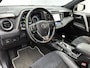 Toyota RAV4 2.5 Hybrid AWD Style | Dealer Onderhouden | 1650KG Trekgewicht | Stoelverwarming | Climate Control | Cruise Control Adaptive | Achteruitrijcamera | Parkeersensoren voor+achter | Elektrisch verstelbare stoel |
