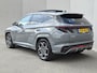 Hyundai Tucson 1.6 T-GDI PHEV N Line Sky 4WD / SOH 100% / Fabrieksgarantie tot 12-2027 / Dealer onderhouden / Trekhaak afneembaar / Glazen schuif- en kanteldak / Trekgewicht 1350 kg / Adaptief cruise control / Rondomzicht camera / Stuur- Stoel & Achterbank verwarming /