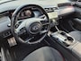 Hyundai Tucson 1.6 T-GDI PHEV N Line Sky 4WD / SOH 100% / Fabrieksgarantie tot 12-2027 / Dealer onderhouden / Trekhaak afneembaar / Glazen schuif- en kanteldak / Trekgewicht 1350 kg / Adaptief cruise control / Rondomzicht camera / Stuur- Stoel & Achterbank verwarming /