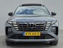 Hyundai Tucson 1.6 T-GDI PHEV N Line Sky 4WD / SOH 100% / Fabrieksgarantie tot 12-2027 / Dealer onderhouden / Trekhaak afneembaar / Glazen schuif- en kanteldak / Trekgewicht 1350 kg / Adaptief cruise control / Rondomzicht camera / Stuur- Stoel & Achterbank verwarming /