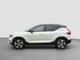 Volvo XC40 Recharge P8 AWD R-Design SOH 92,54% | Trekhaak wegklapbaar | Panoramadak | elektr. achterklep | 360* Camera | LED | Stoel+Stuur verwarming |