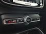 Volvo XC40 Recharge P8 AWD R-Design SOH 92,54% | Trekhaak wegklapbaar | Panoramadak | elektr. achterklep | 360* Camera | LED | Stoel+Stuur verwarming |