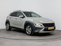 Hyundai Kona 1.6 GDI HEV Fashion | Head up | Camera | Premium Audio | Dodehoek waarschuwing |