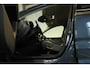 Volvo XC60 T4 Momentum Pro | Semi-Electrische Inklapbare Trekhaak | Dealeronderhouden | Comfortstoelen | Lederenbekleding | 4-seizoenenbanden | Cruise Control | Navigatie | Stoelverwarming | stuurwielverwarming | Navigatie | Cruise Control |