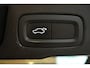 Volvo XC60 T4 Momentum Pro | Semi-Electrische Inklapbare Trekhaak | Dealeronderhouden | Comfortstoelen | Lederenbekleding | 4-seizoenenbanden | Cruise Control | Navigatie | Stoelverwarming | stuurwielverwarming | Navigatie | Cruise Control |