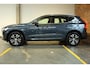 Volvo XC60 T4 Momentum Pro | Semi-Electrische Inklapbare Trekhaak | Dealeronderhouden | Comfortstoelen | Lederenbekleding | 4-seizoenenbanden | Cruise Control | Navigatie | Stoelverwarming | stuurwielverwarming | Navigatie | Cruise Control |